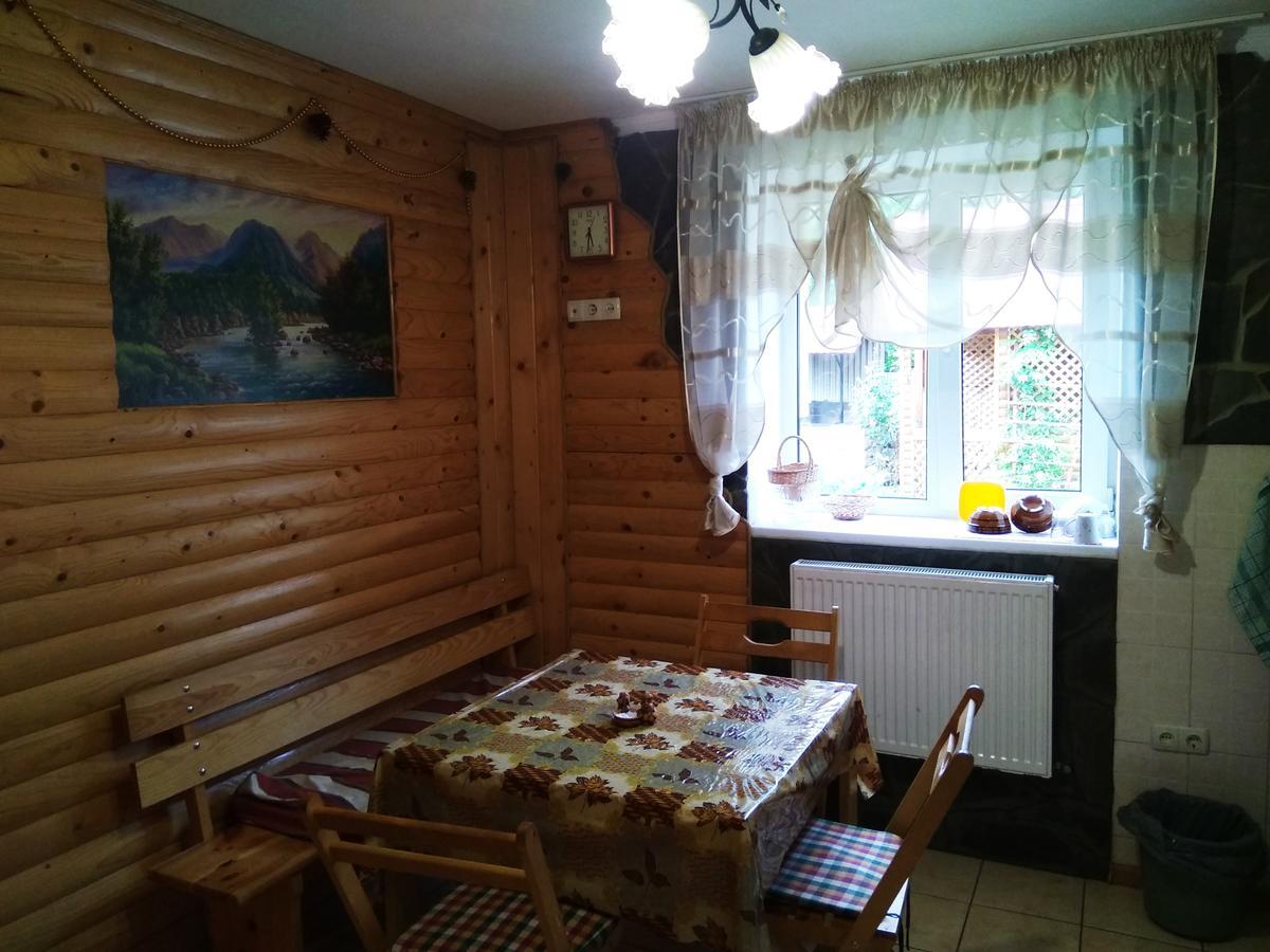 Міні-готель Осколок Довбуша Яремче Екстер'єр фото